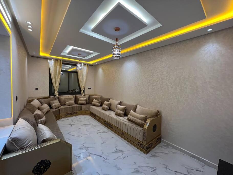 Selouane Appartement Nador Buitenkant foto